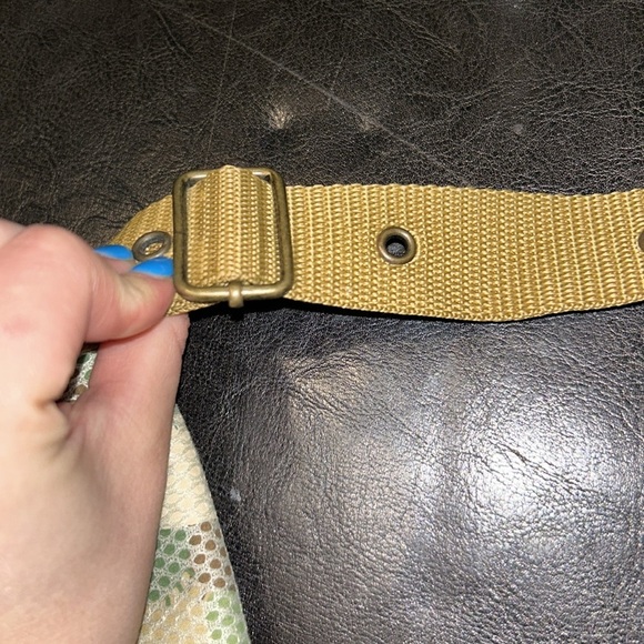 HELLO KITTY ARMY CAMO CAMOFLAUGE  PRINT CROSSBODY MINI BAG - Picture 12 of 13